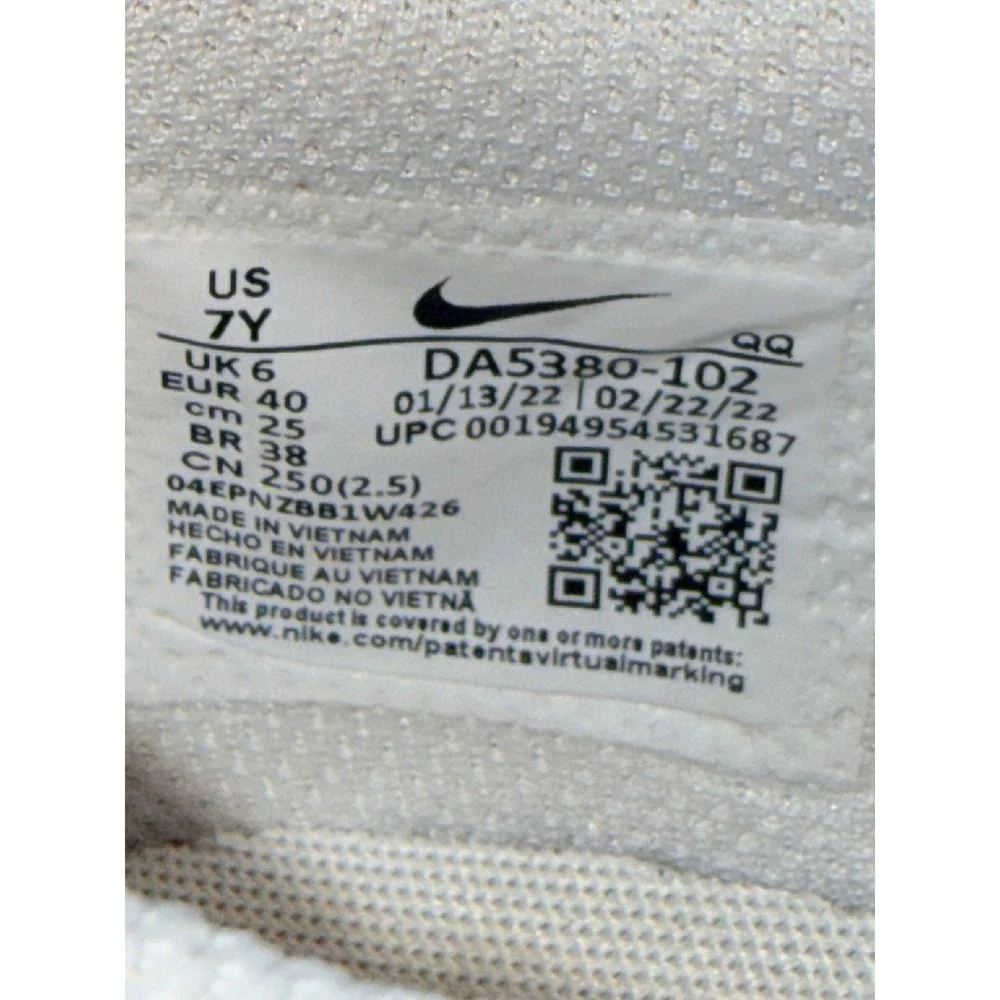 Nike Court Legacy Kids 7Y White Black DA5380-102 Tan Trim Low Top SportyTennis